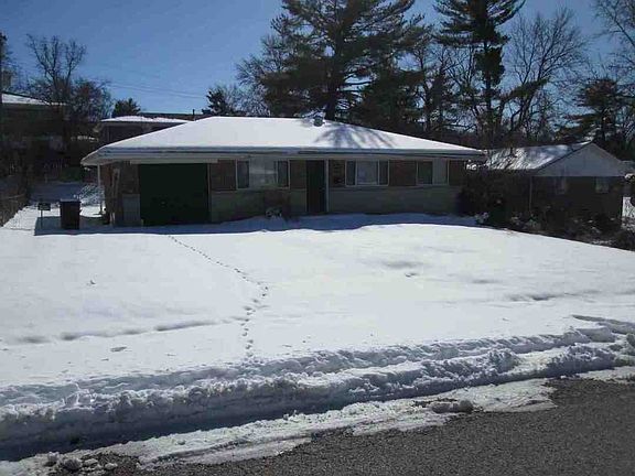 2nd image of 8786 Darnell Pl
