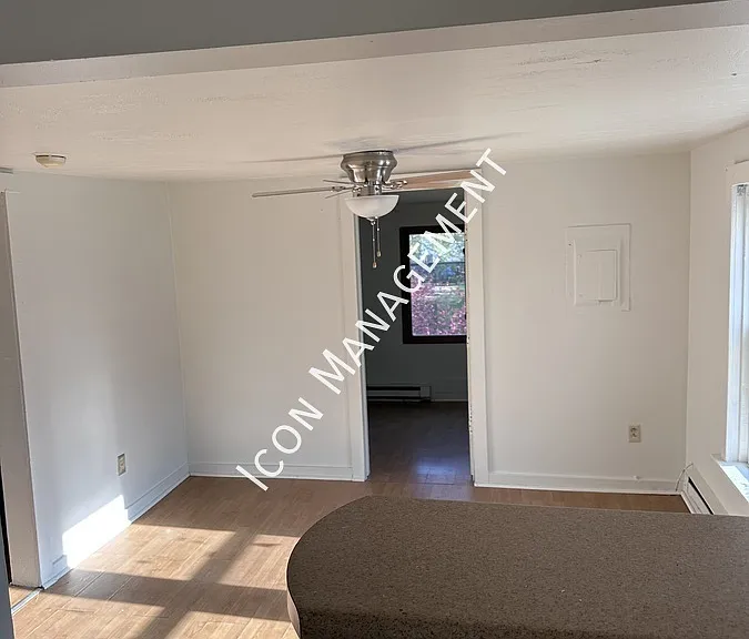 132 Reed Ave #2 — Photo 2