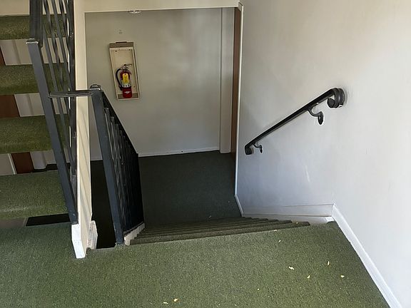 3rd image of 8219 Denwood Dr APT 1