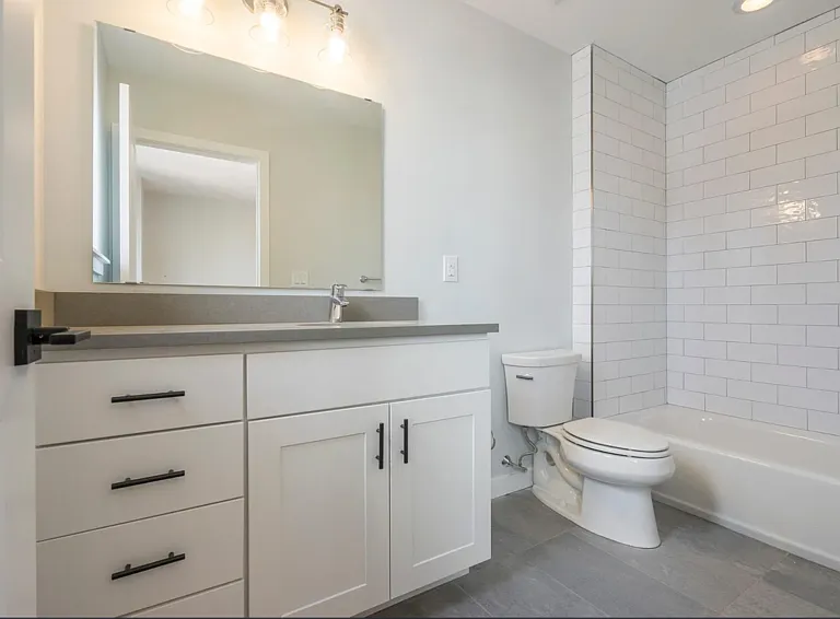 2534 Alter St #B — Photo 7