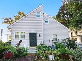 70 1/2 Delaware Ave, Penns Grove, NJ 08069