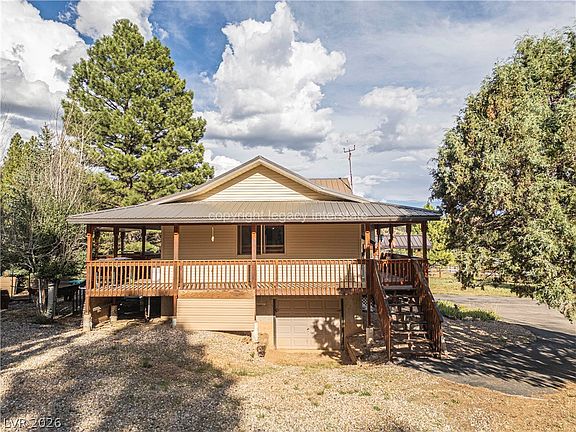 2nd image of 651 E Aspen Meadow Dr