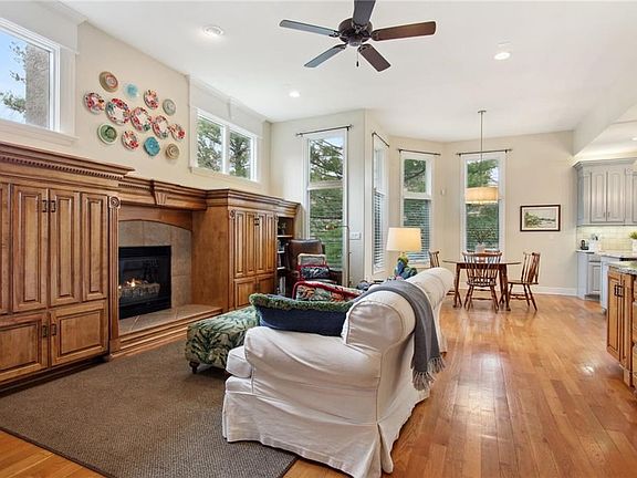 3rd image of 6155 Timberidge Ct