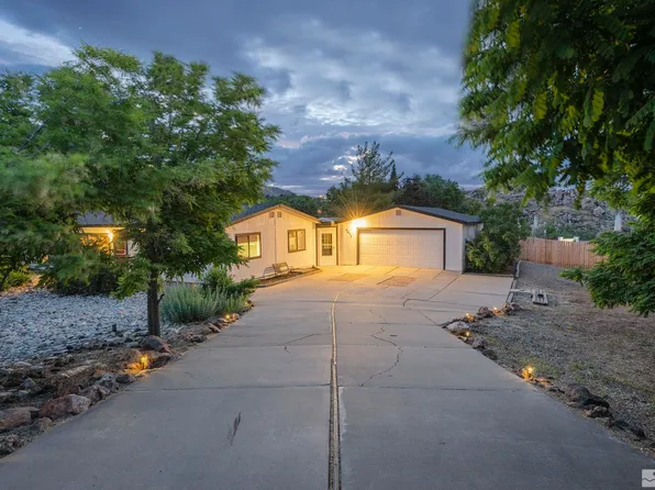 4675 Maynard Way, Sun Valley, NV 89433