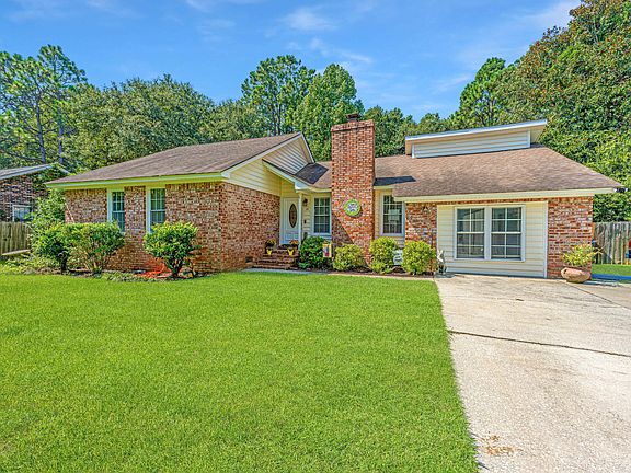 2nd image of 226 Canaberry Cir