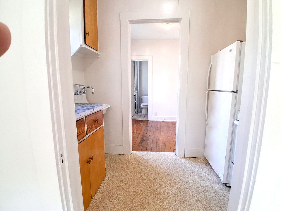 2nd image of 39 West St #A