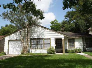 126 Pamellia Dr, Bellaire, TX 77401