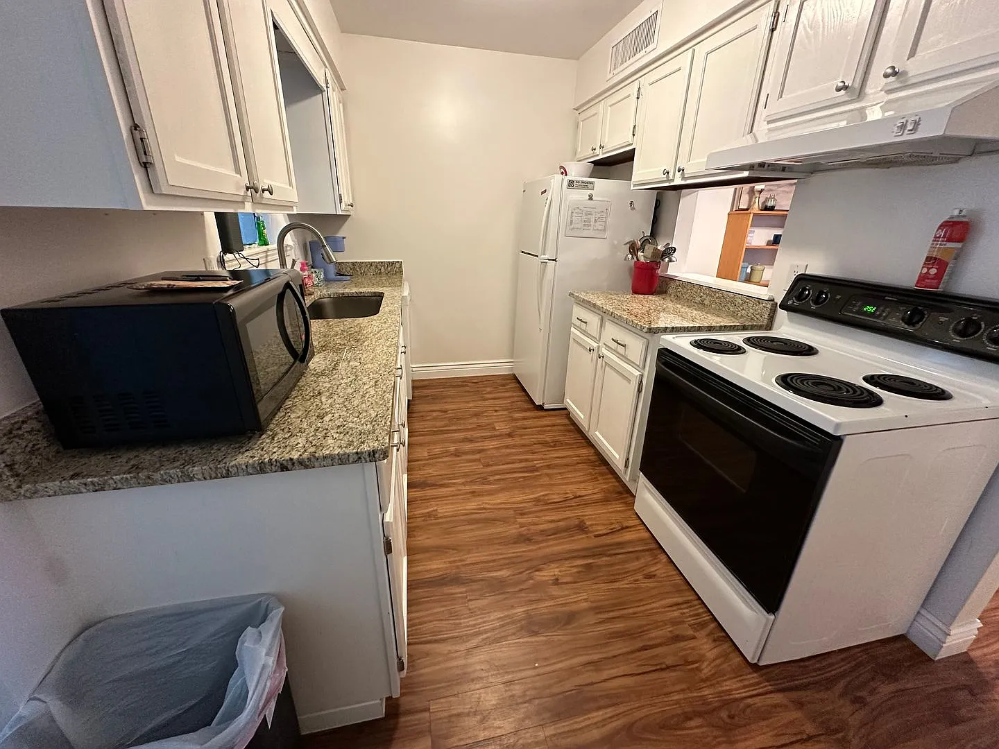 1416 E O St — Photo 3