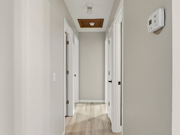 5th image of 1232 Valley View Dr NW