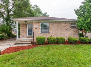 27046 Everett St, Southfield, MI 48076