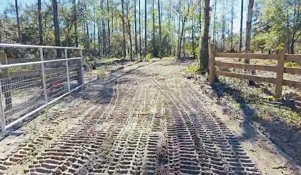 1st image of Lot 10 SW BARNACLE DRIVE LOT 10