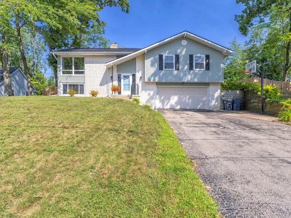 7623 Hampton Oaks Dr, Portage, MI 49024