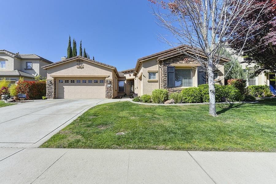 1st image of 1832 Diamond Woods Cir