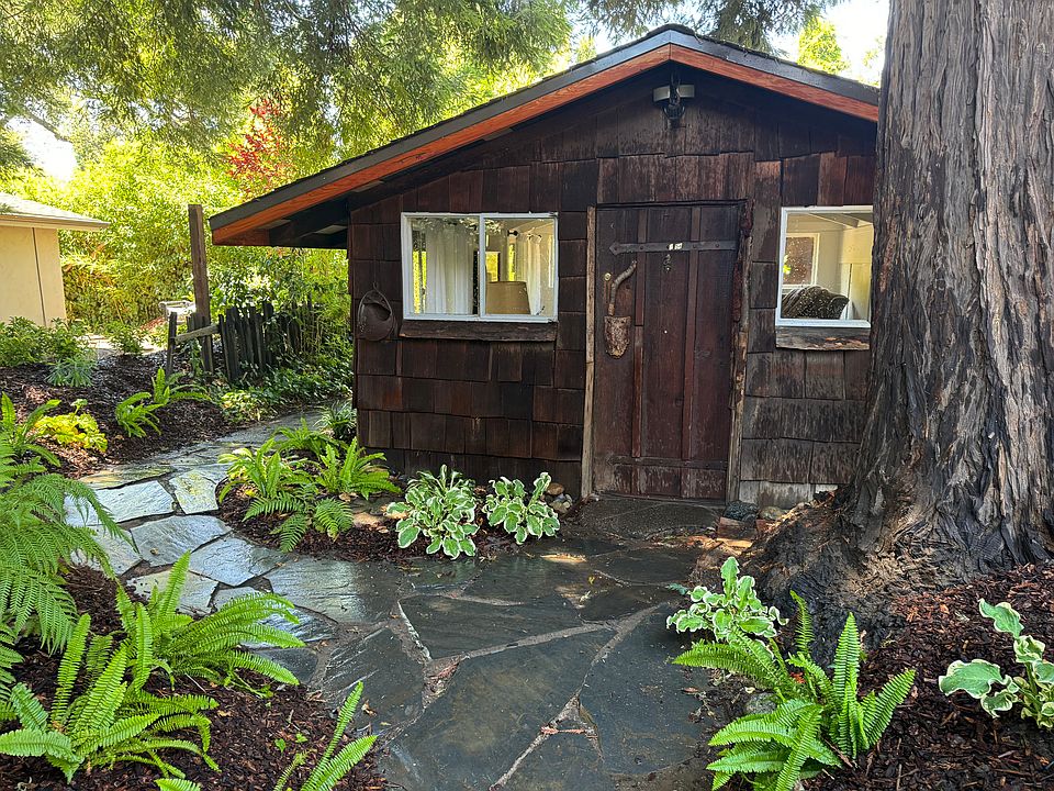 1st image of 1554 Cowper St