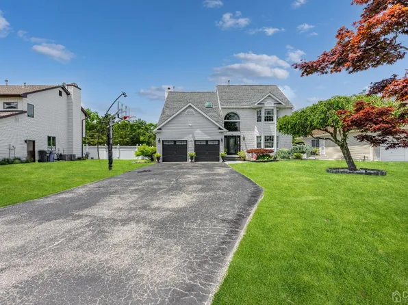 38-38 Poppy Ct, Brick, NJ 08723