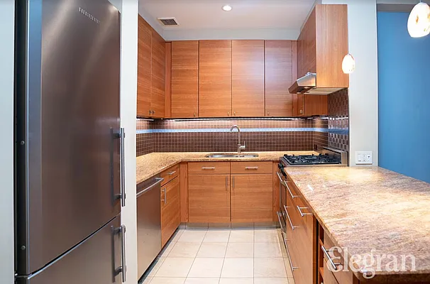 Rented by (Legacy) Elegran | media 1