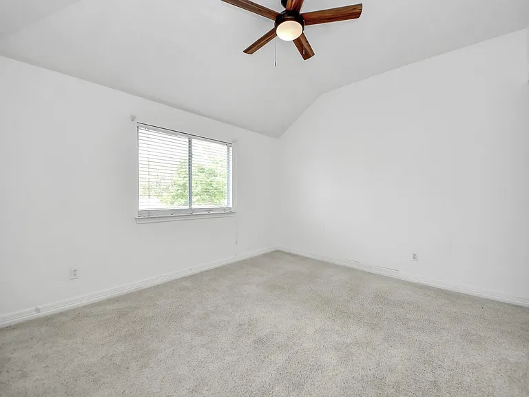 18315 Brenwood Manor Dr — Photo 28