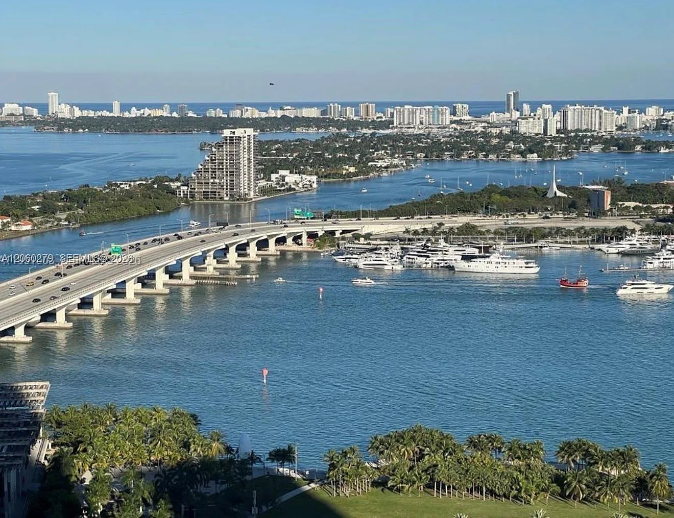 900 Biscayne Bay Condo — Photo 1