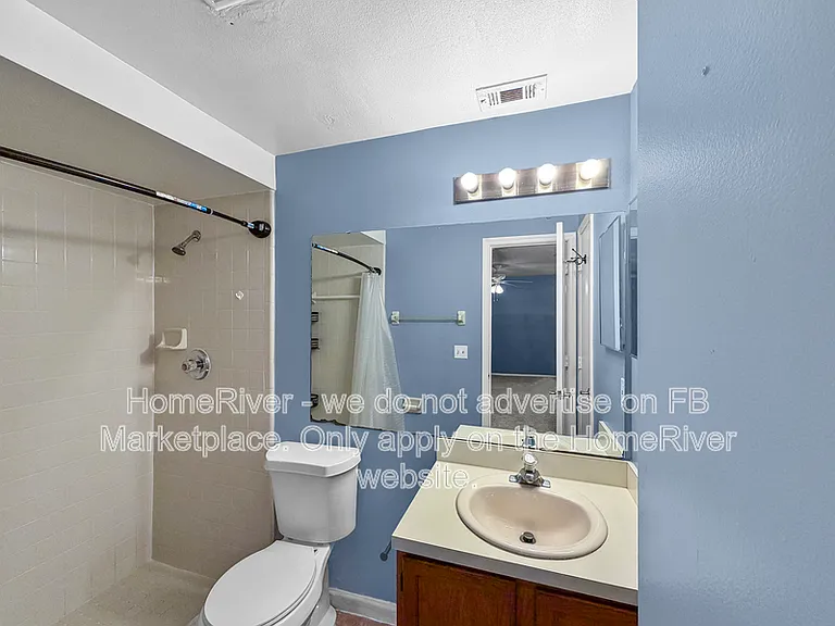 12253 Augusta Woods Cir — Photo 10