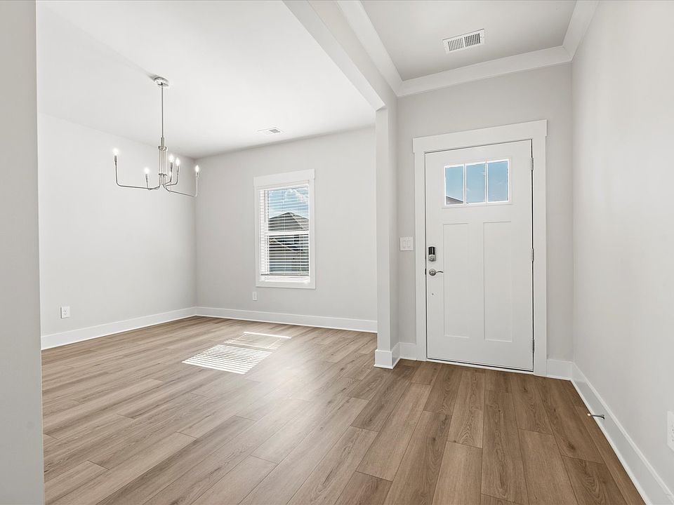 Flex Room