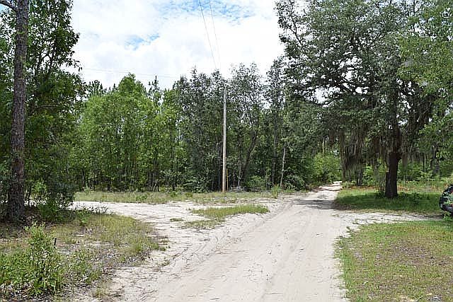 1st image of 121 Dukes Trl