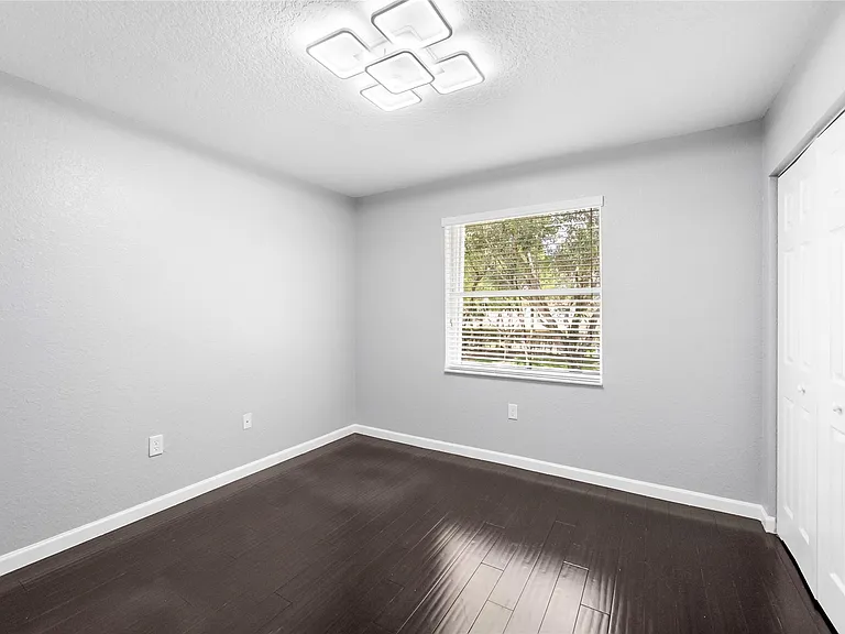 5030 SW 155th Ter — Photo 15
