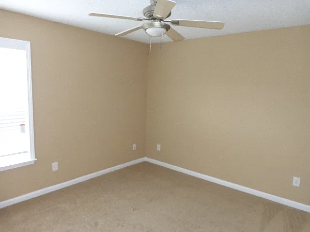4615 Ridgefair Dr — Photo 14