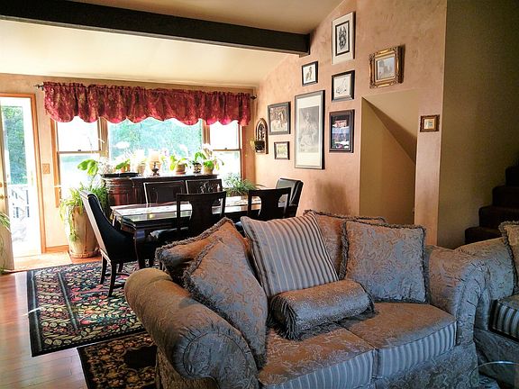 Great space! Great room!