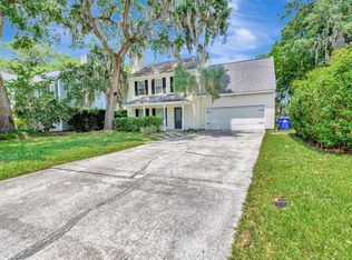 1359 Center Lake Dr, Mount Pleasant, SC 29464