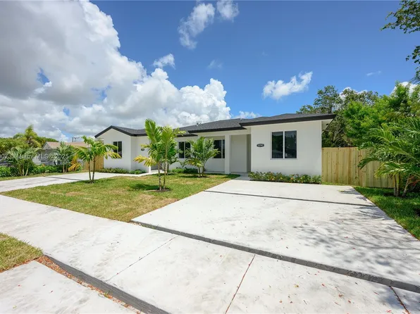 10741 SW 217th St, Miami, FL 33170