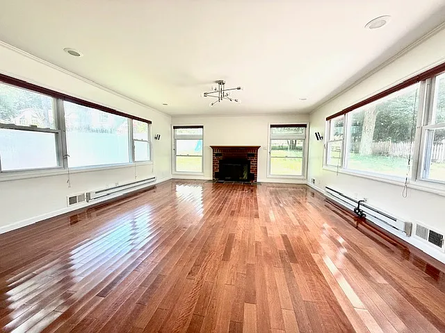 920 Eastlawn Dr — Photo 7