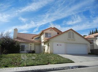 3102 Hampton Rd, Palmdale, CA 93551