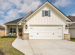 3121 Brady Ct, Bryan, TX 77808