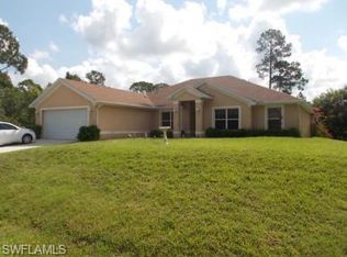 702 Calvin Ave, Lehigh Acres, FL 33972
