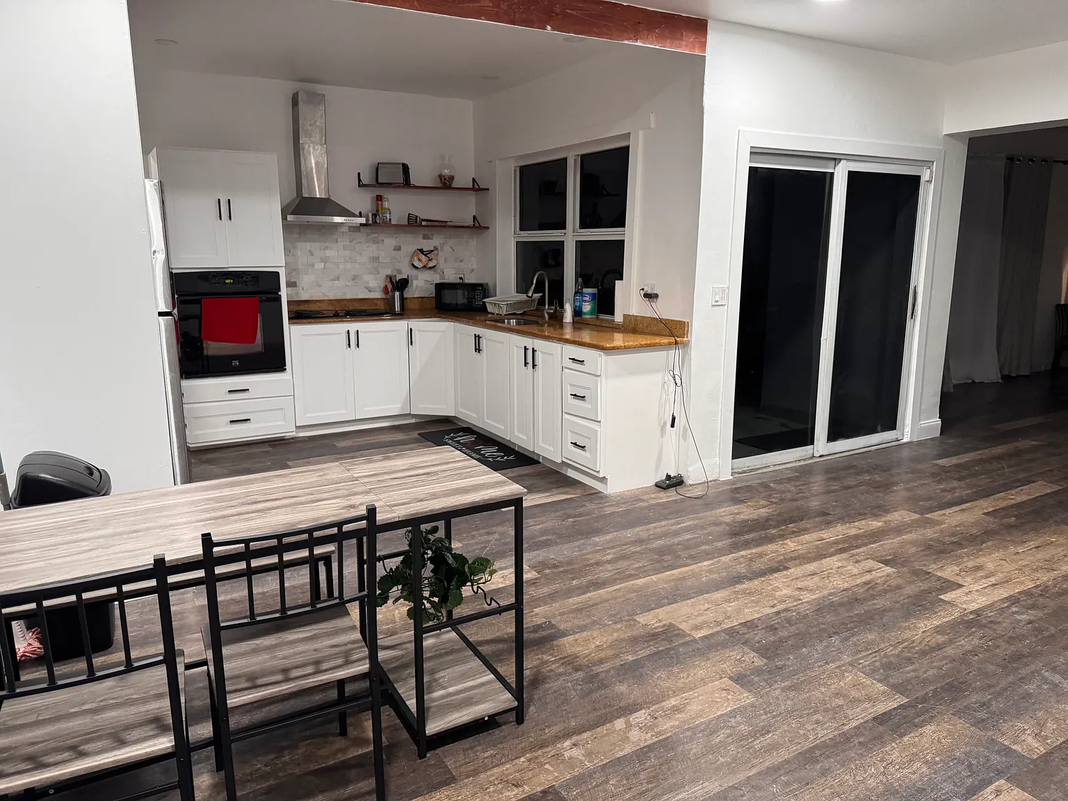 4 bed, 2908 sqft, $5,000 — Photo 4