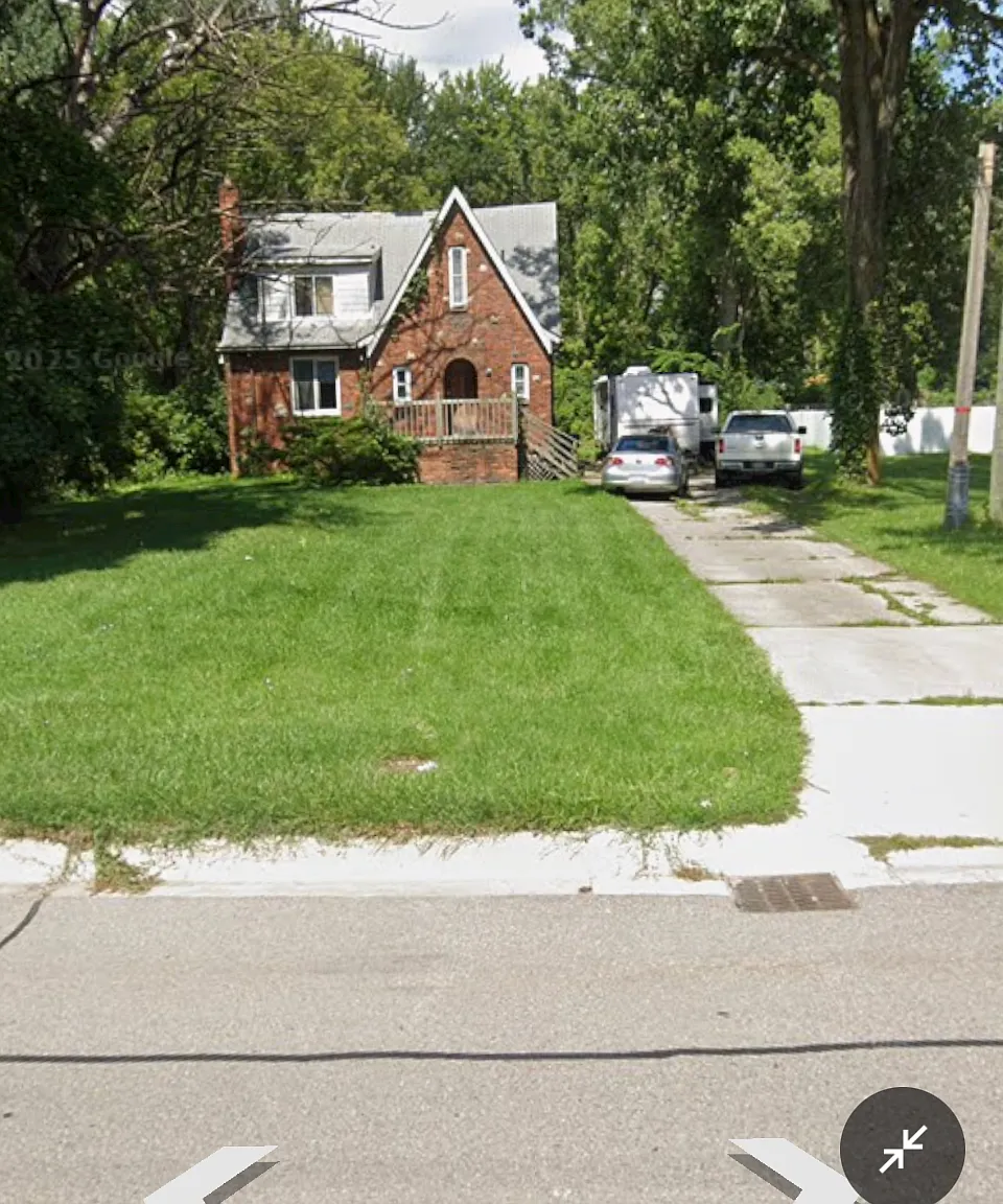 2 bed, 1500 sqft, $400 — Photo 1