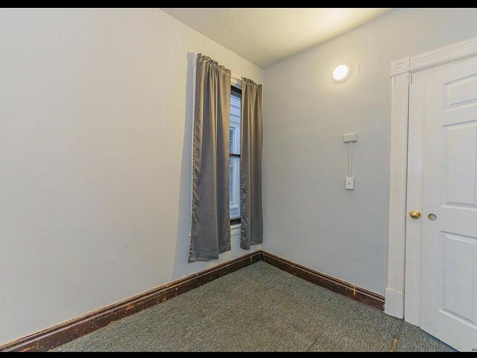 1st image of 161 5th Ave #1