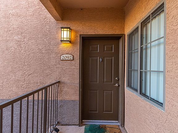 3rd image of 1941 S Pierpont APT 2092