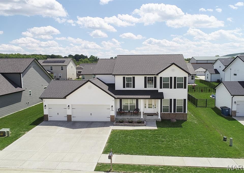 1st image of 3448 Dakota Dr