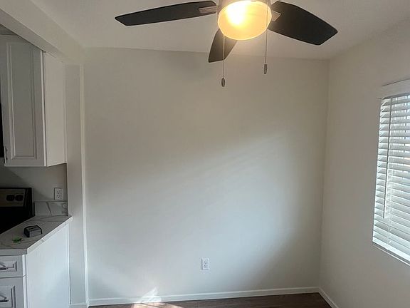 3rd image of 1068 Hornblend St #B