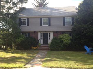 43 Brettwood Rd, Belmont, MA 02478