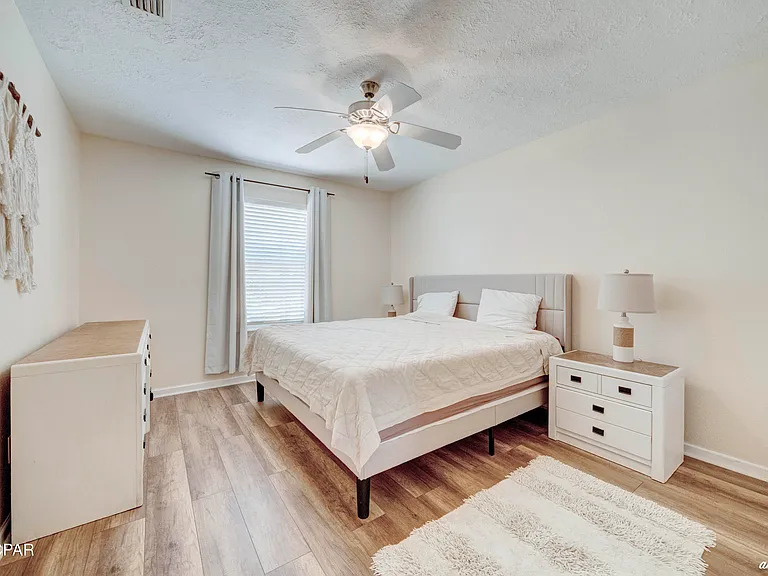 420 Water Oak Cir — Photo 15