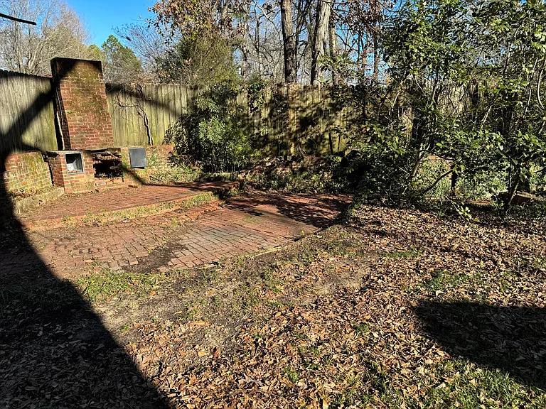 1829 Hill Hedge Dr — Photo 36
