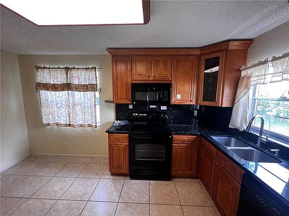 3rd image of 8957 NW 23rd St