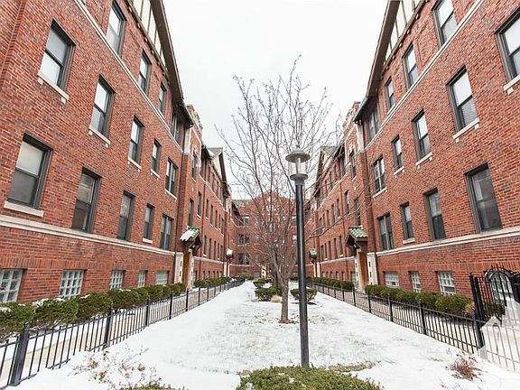 2nd image of 3306 W Schubert Ave APT 3q