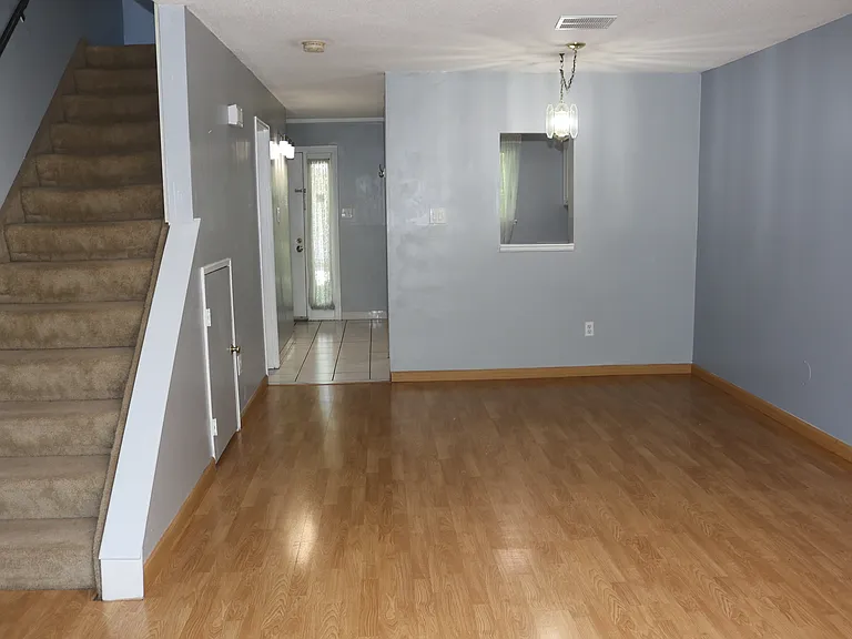 10 Village Brook Ln — Photo 84