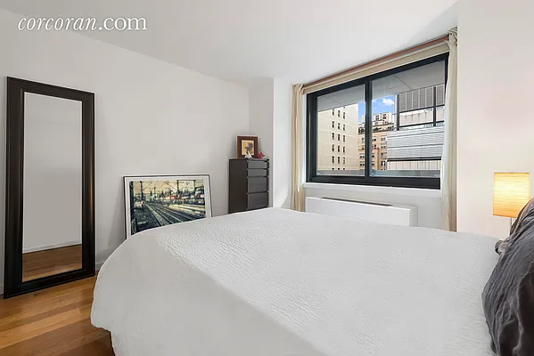 Rented by Corcoran | media 25