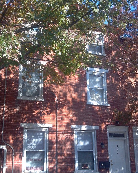1st image of 507 W 7th St #1