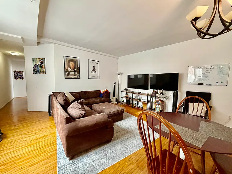 121 E 12th St #7-I — Photo 2