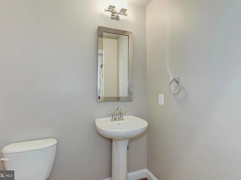 43374 Old Ryan Rd — Photo 11